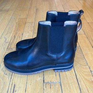 Madewell Chelsea boot